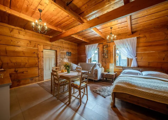 Dom Krzesany منزل للإقامة