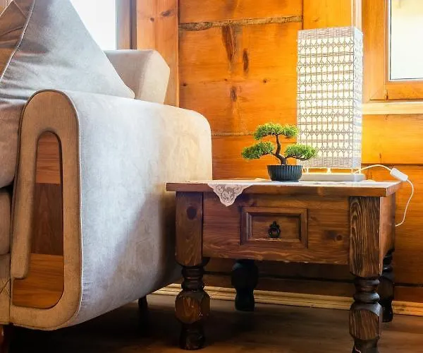 Dom Krzesany منزل للإقامة